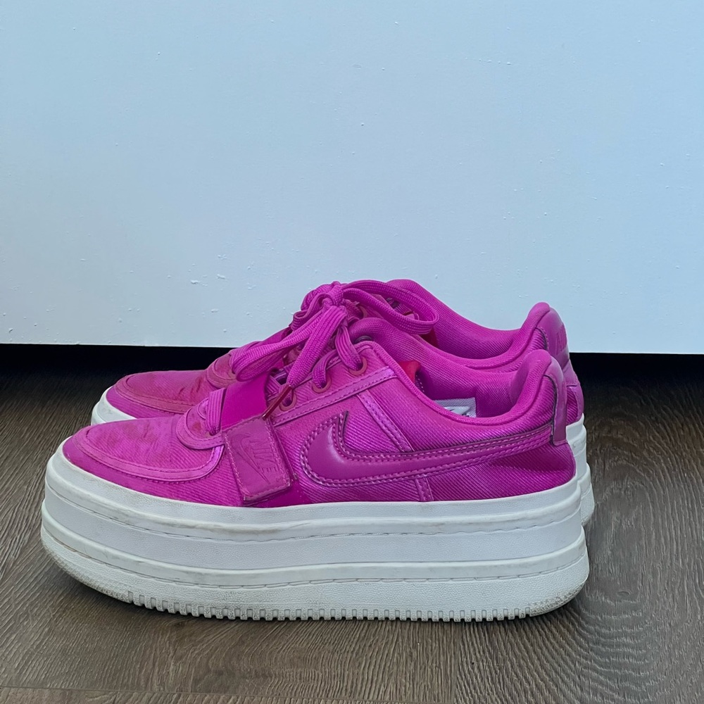 Nike Women's Platform Shoes in Pink and White
